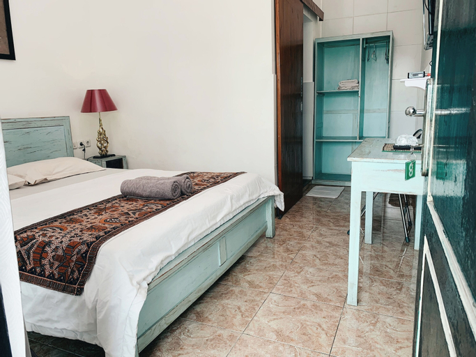 Bedroom 8