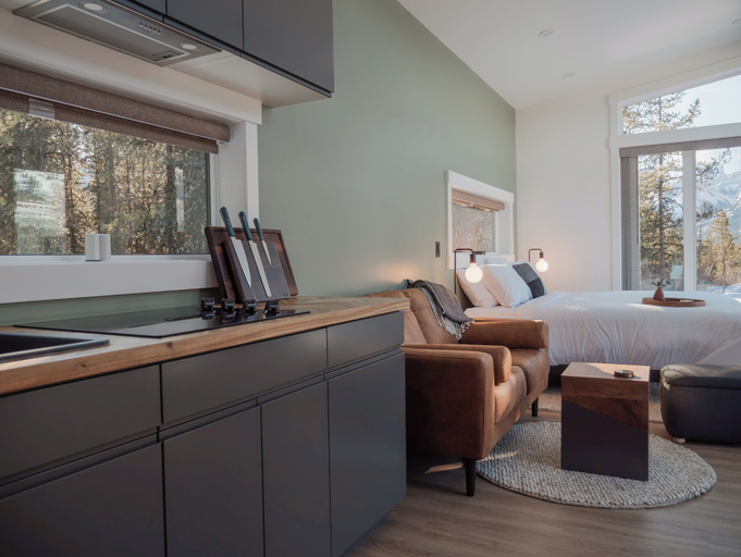 Bedroom 3, Skyridge Glamping, Division No. 15