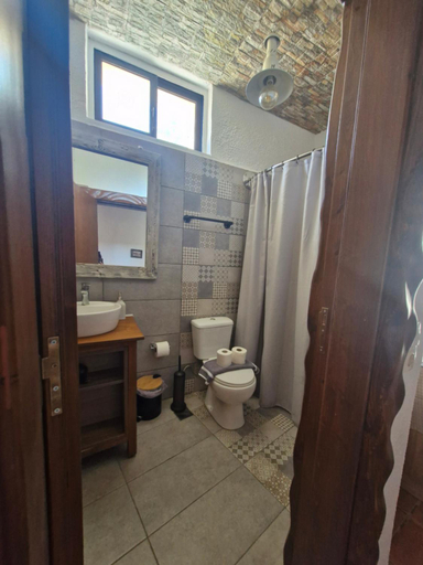 Shower 2, Tango Suites, South Aegean