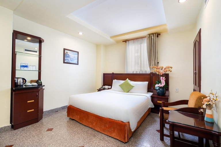 Bedroom 16