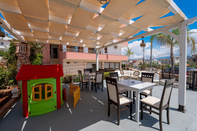 5, Doni Apartments, Sarandës