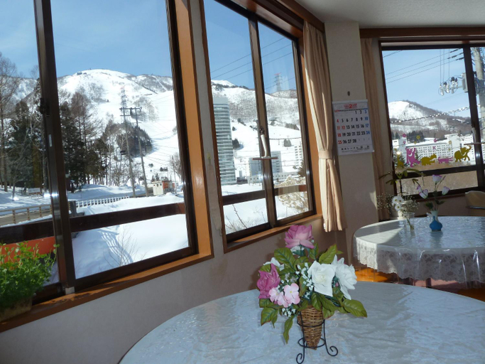 Ouji Penshon Naeba, Yuzawa