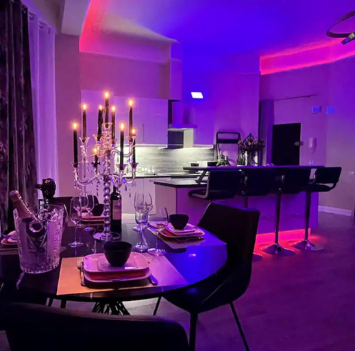 Food & Drinks 3, Appartement de luxe avec Jacuzzi au centre de Metz, Moselle