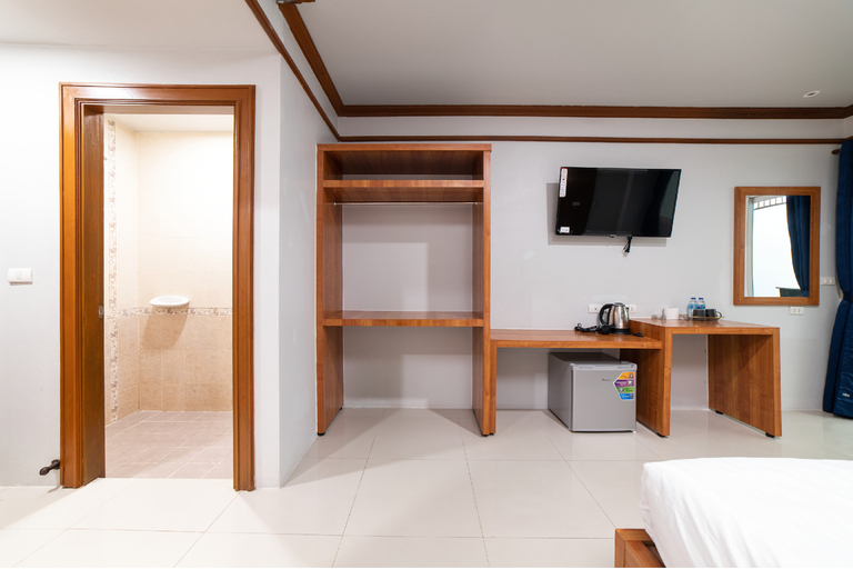 Bedroom 9