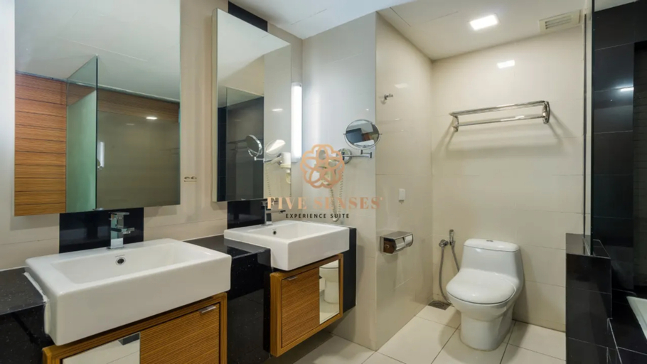 Bathroom 8