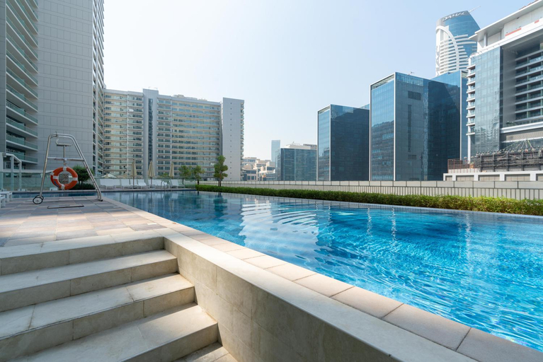 Sport & Beauty 2, Gala Guests - Marasi Drive City View Apartments, Dubai