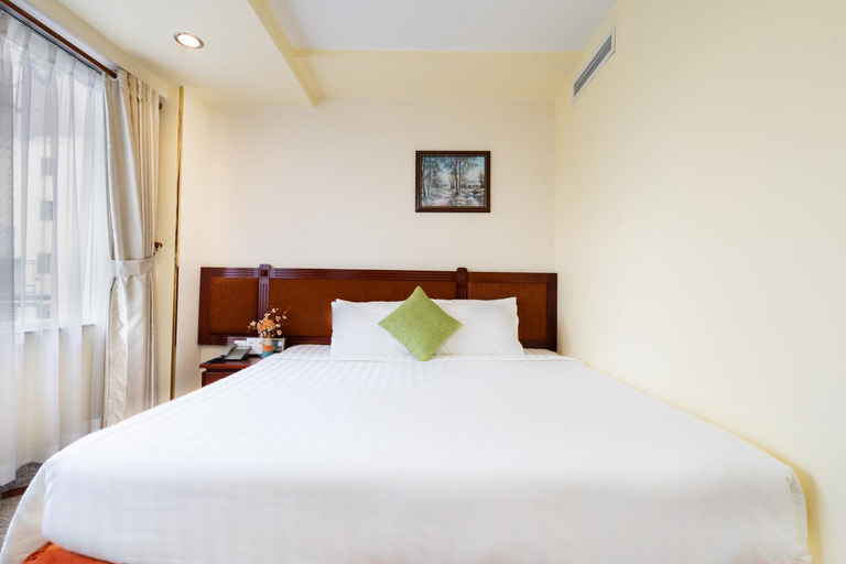 Bedroom 27