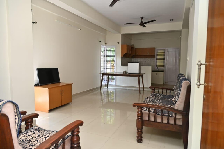 Others 4, Northern Aura, Bangalore