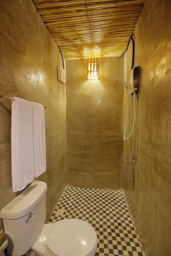 Bathroom 5, Old Khmer House, Siem Reap