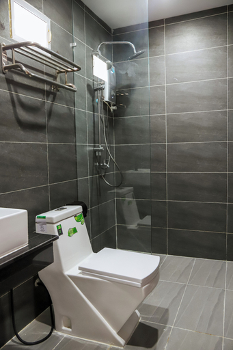 Bathroom, De KT Villa Kampot, Kampot