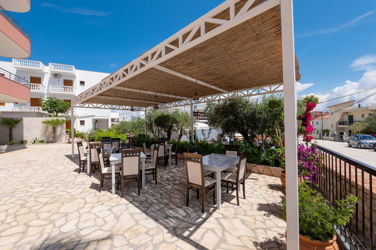 4, Doni Apartments, Sarandës