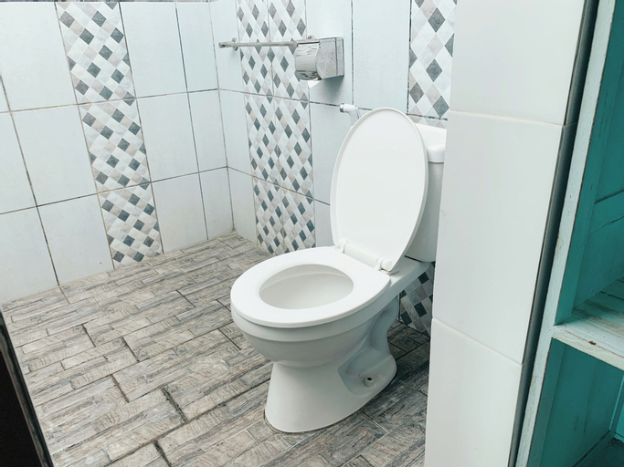 Bathroom 3