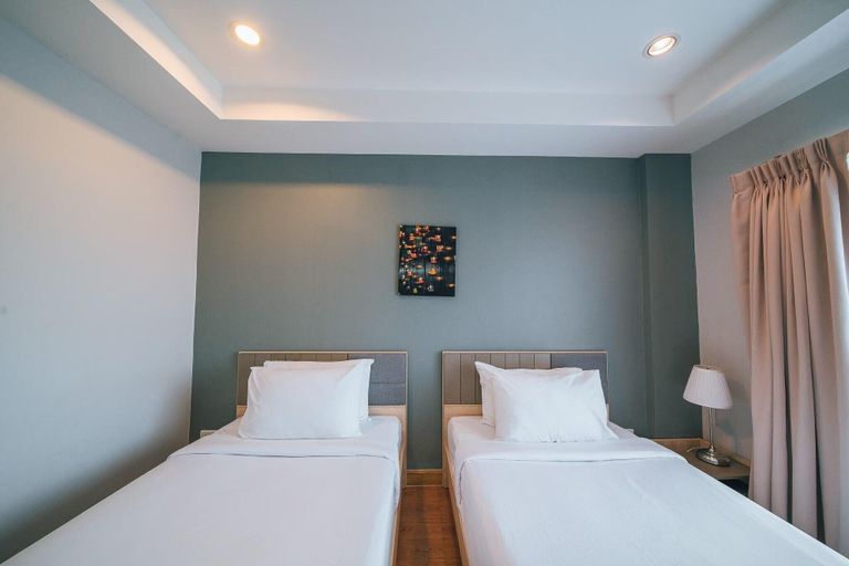 Bedroom 13