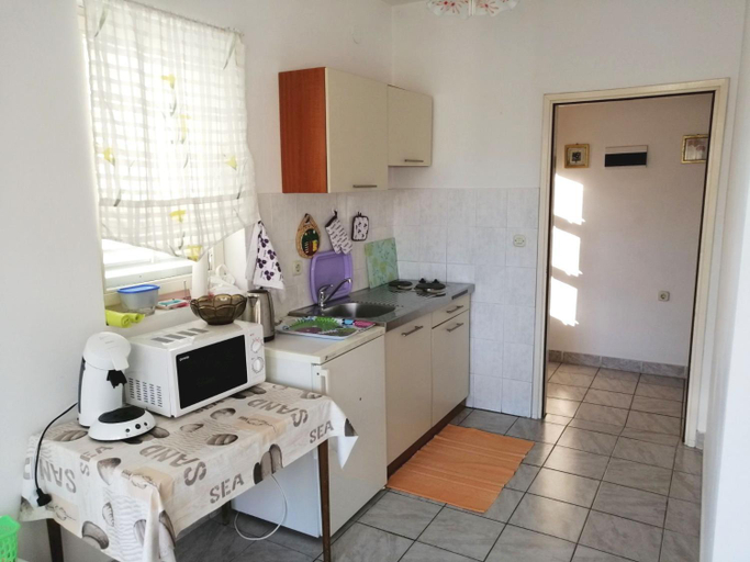 Others 5, Cozy Apartment Marija with Garden, Novalja