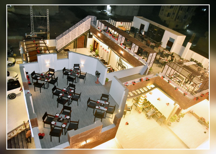 Others 2, Mz Hotel and Restaurant, Larkana