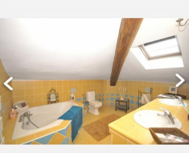 Bathroom 2, Chateau La Pauline, Var
