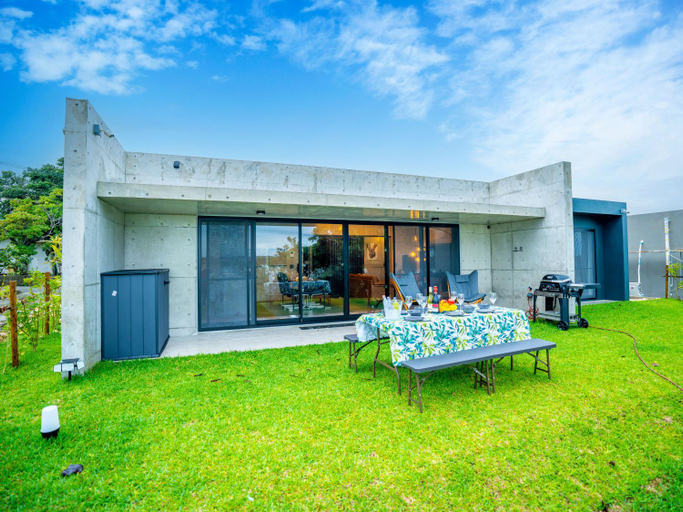 Exterior & Views 1, ベイサイドヴィラ宮古島-Bayside Villa Miyako Island-, Miyakojima