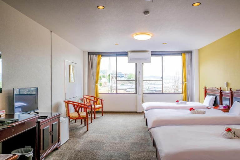 Bedroom 3, Soryu Kyu Hotel, Kobe