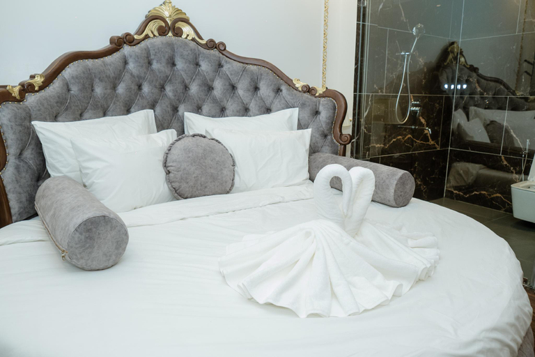Bedroom 14