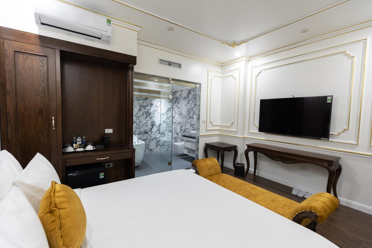 Bedroom 9