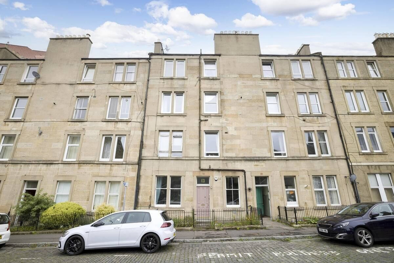 Exterior & Views 2, Splendid 2bed Apt near Haymarket, Edinburgh