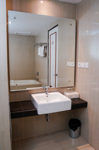 Bathroom 5