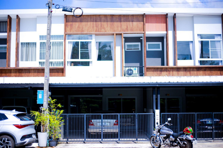 Townhome in Town, Muang Nakhon Si Thammarat