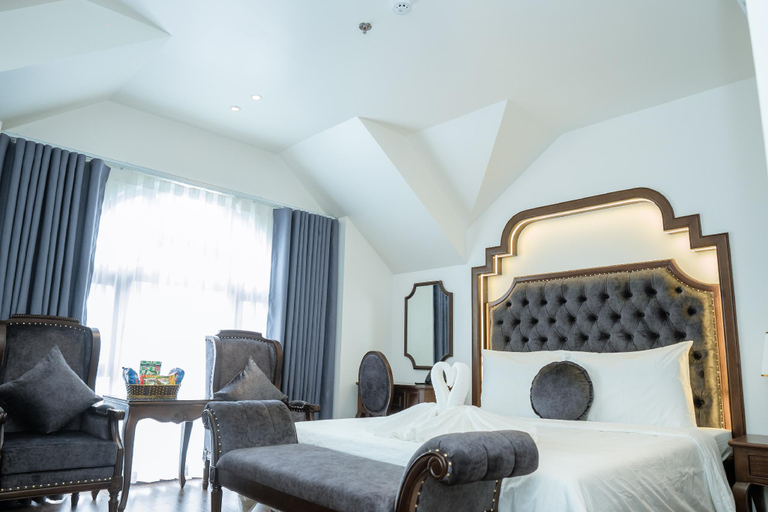 Bedroom 15