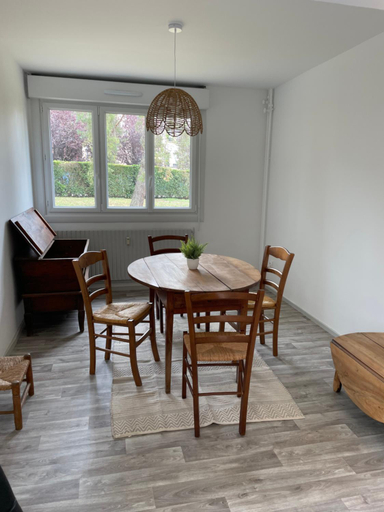 Dining Room 4