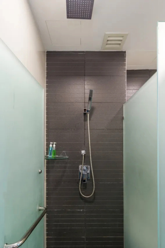 Bathroom 8
