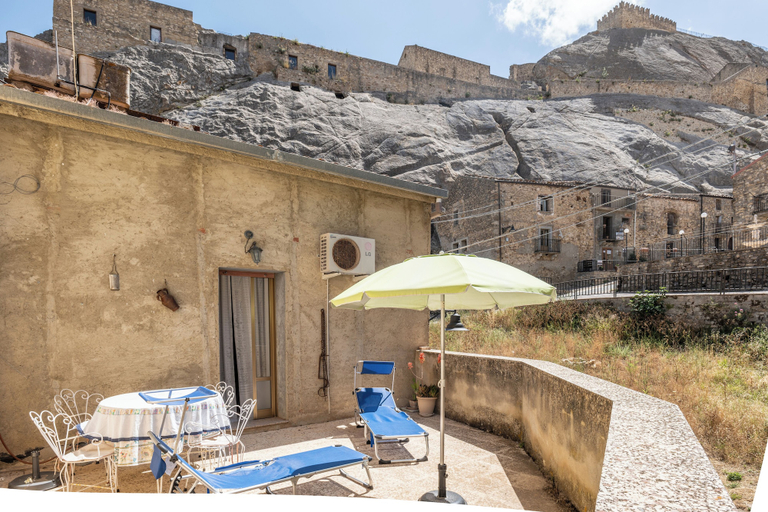 Others 5, Casa Della Nonna, Enna