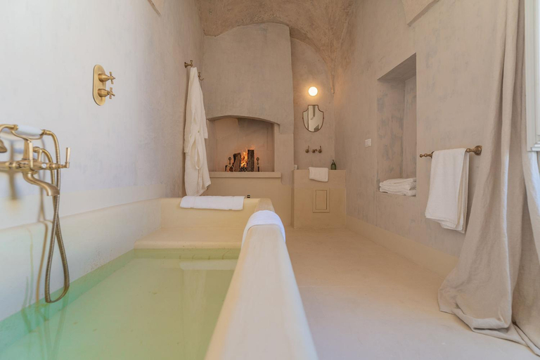 Bedroom 3, Palazzo Matteo, Lecce