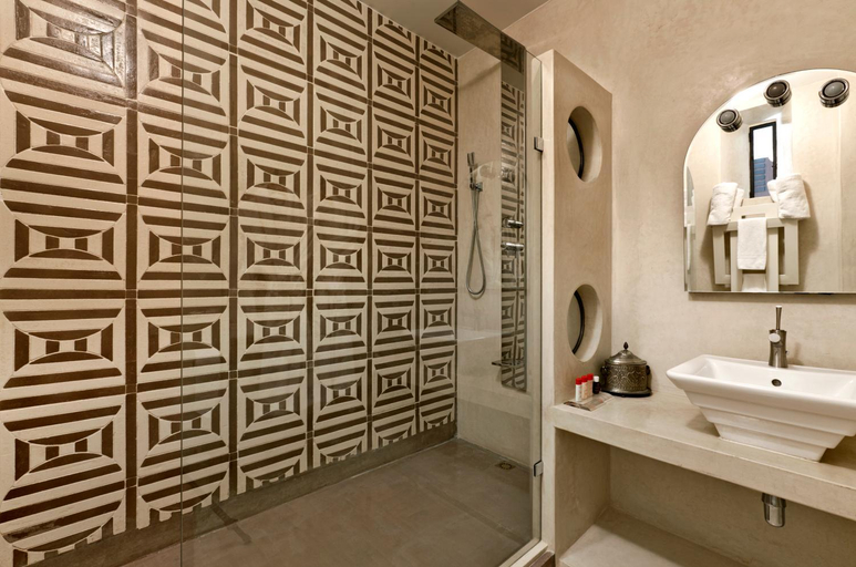 Bathroom 7