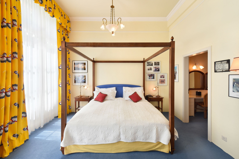 Bedroom 27