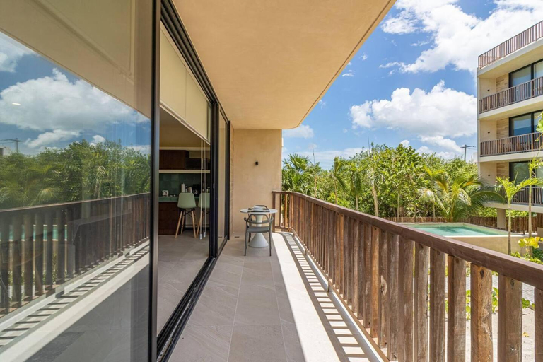 Others 5, Pool View Loft Steps From The Ocean in Punta Cocos - C101, Lázaro Cárdenas