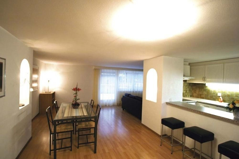 Dining Room 13
