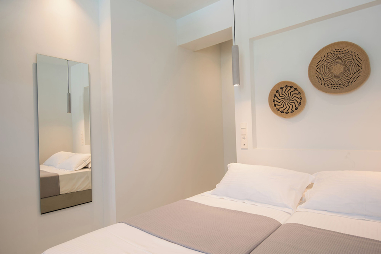 Bedroom 4, Rivière Residence Paros, South Aegean