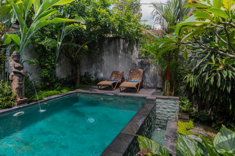 Swimming Pool 7
