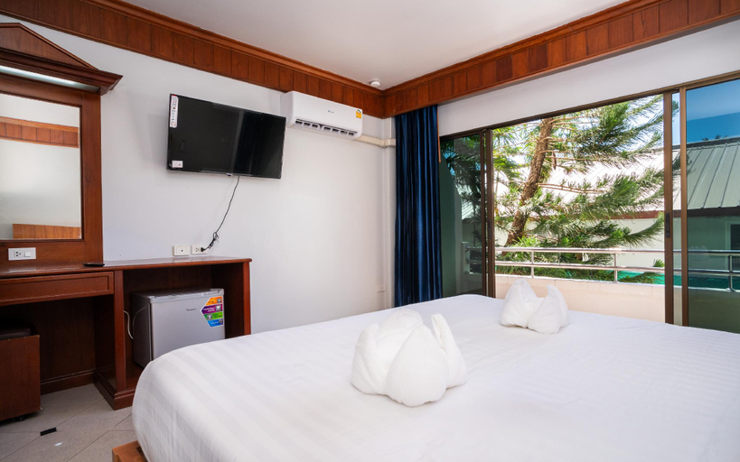 Bedroom 13