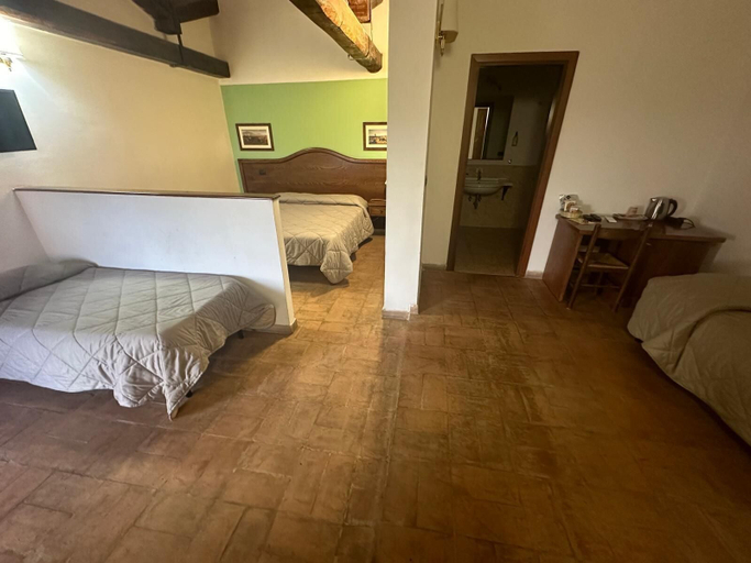Bedroom 2, La Tenuta Dell'Argento Resort, Rome