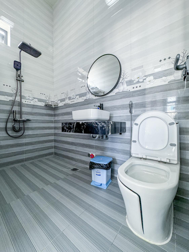 Bathroom 4, Homestay Tien Đat, Phú Quý