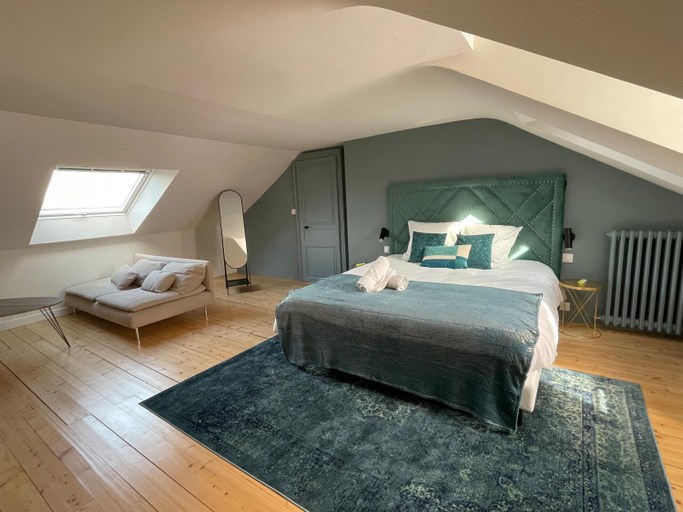 Bedroom 8