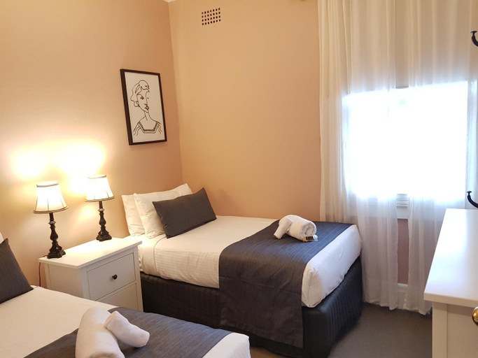 Bedroom 8