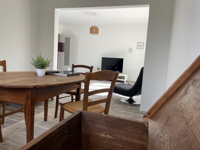Dining Room 6