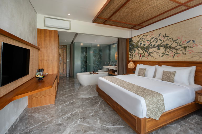 Bedroom 13