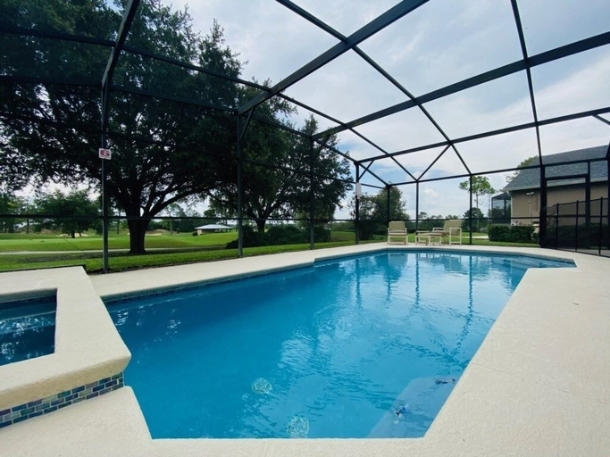 Golf Views By The Pool! Southern Dunes Golf Home 5 Bedroom Villa by RedAwning, Polk