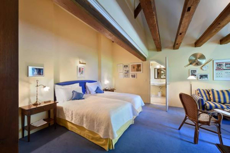 Bedroom 21