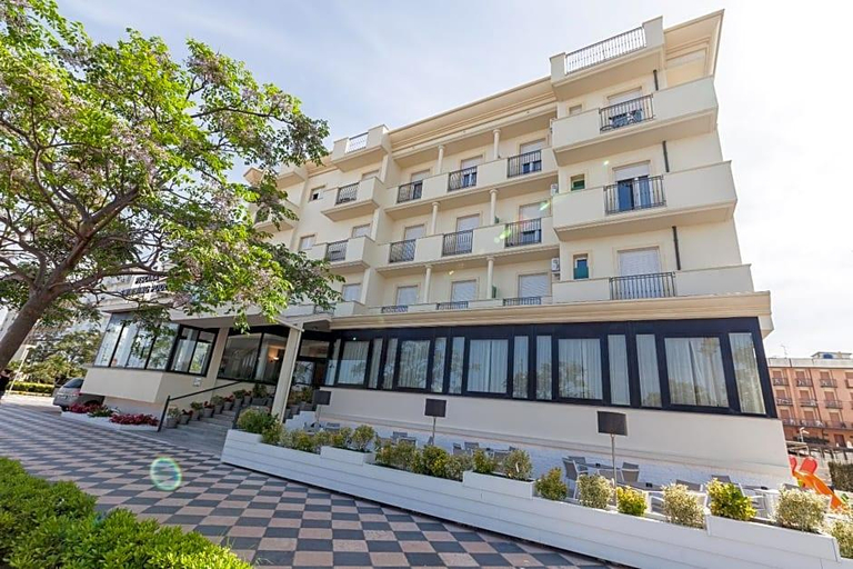 Exterior & Views 2, Hotel Garden, Rimini