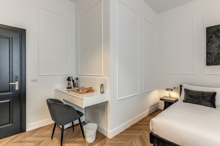 Bedroom 4, ArtPartment, Napoli