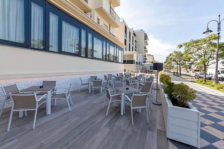 Public Area 3, Hotel Garden, Rimini